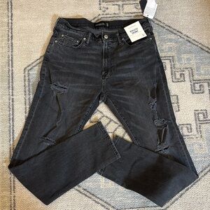 Black Distressed Men’s Jeans 33 W x 34 Let